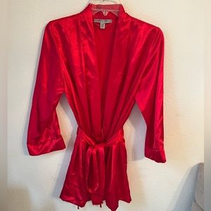 Morgan Taylor red robe for ladies size S/M